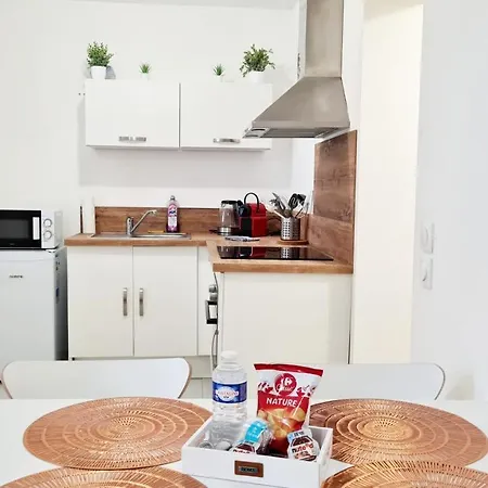 Superbe Appartement Dreux Esterno foto